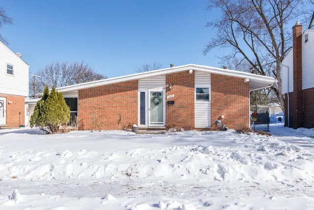 $195,000 | 442 North Dobson Street, Westland, MI 48185