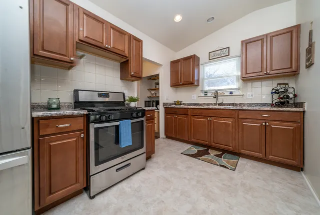 $195,000 | 442 North Dobson Street, Westland, MI 48185