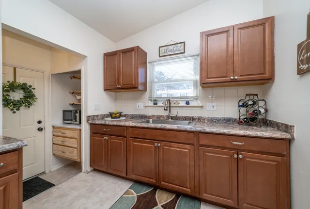 $195,000 | 442 North Dobson Street, Westland, MI 48185