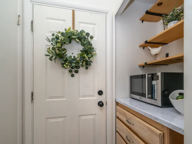 $195,000 | 442 North Dobson Street, Westland, MI 48185