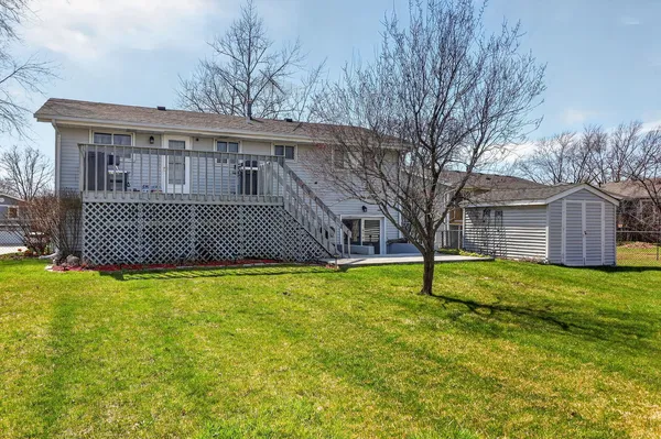 $450,000 | 906 Jeffery Court, Schaumburg, IL 60193