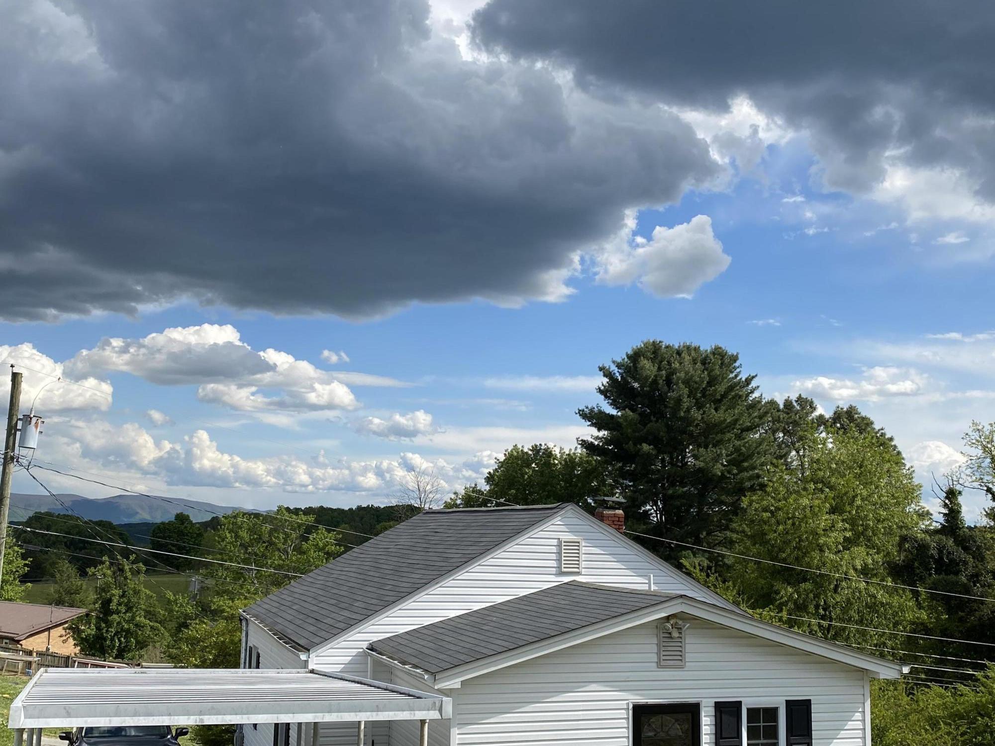 6169 Penn Road Bristol, VA 24202 - Photo 16 of 18 Mountain view