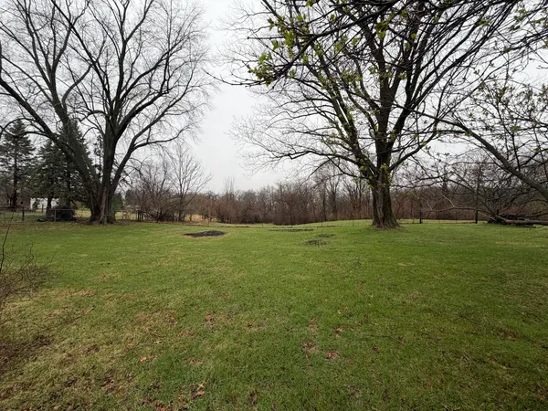 $48,000 | 2403 Deets Road, Sterling, IL 61081