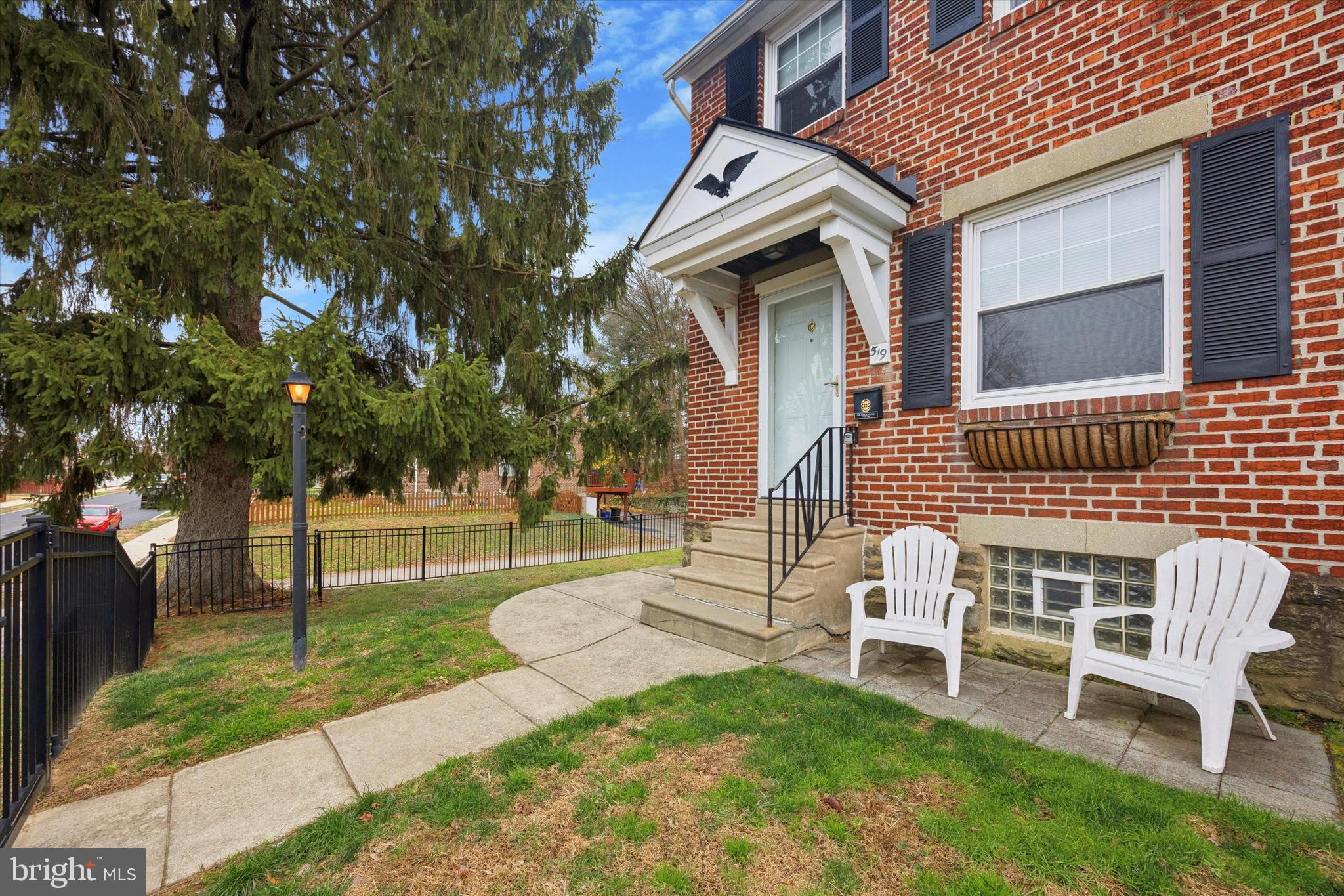 519 Acorn Street Philadelphia, PA 19128 - Photo 6 of 29 a view of house with a garden and sitting area