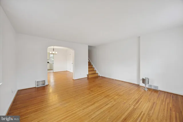 $2,250 | 519 Acorn Street, Philadelphia, PA 19128