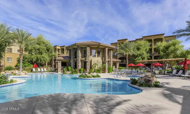 $464,000 | 5350 East Deer Valley Drive, Unit 1272, Phoenix, AZ 85054