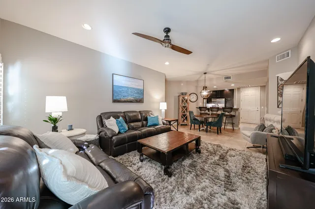 $464,000 | 5350 East Deer Valley Drive, Unit 1272, Phoenix, AZ 85054