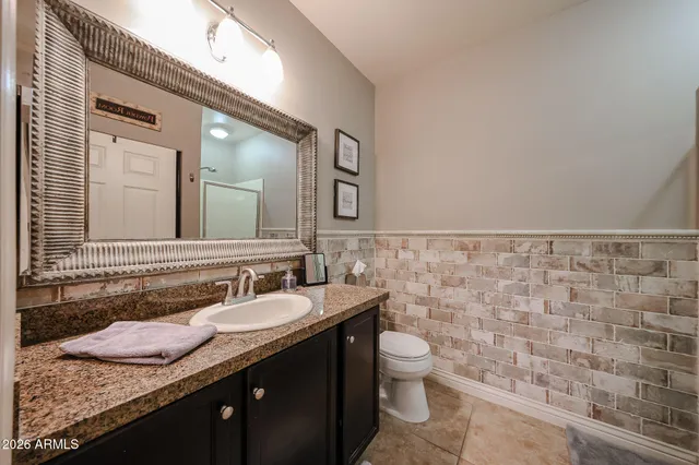 $464,000 | 5350 East Deer Valley Drive, Unit 1272, Phoenix, AZ 85054