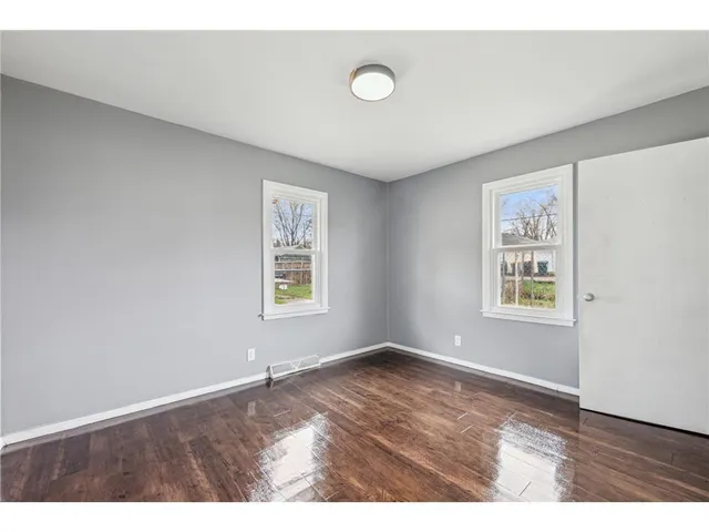 $470,000 | 3823 2 1/2 Street Northeast, Columbia Heights, MN 55421