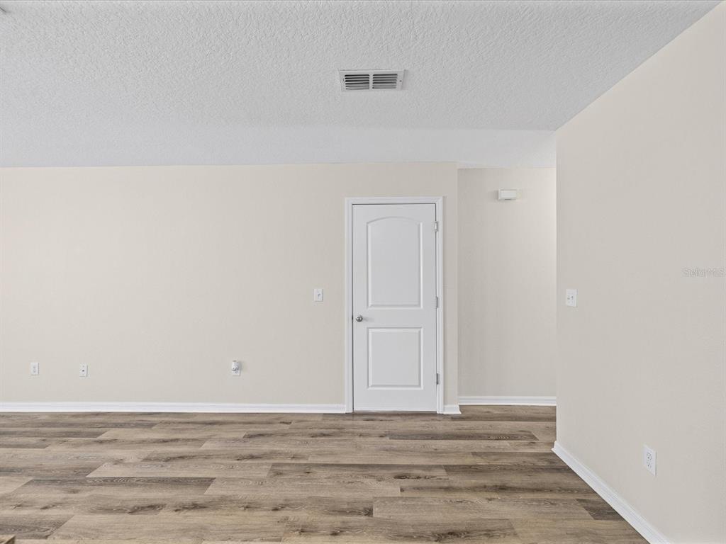 7454 Mohawk Trail Spring Hill, FL 34606 - Photo 6 of 20 Gallery Image 6