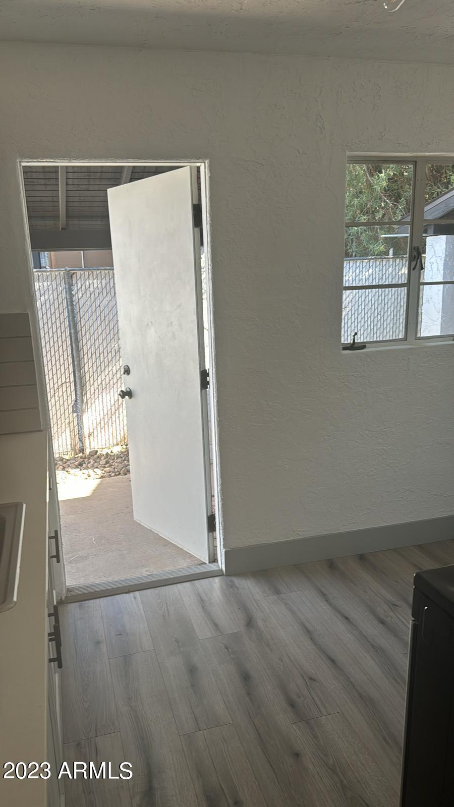 1402 West Whitton Avenue, Unit 3 Phoenix, AZ 85013 - Photo 13 of 15 PHOTO-2023-11-10-13-18-34