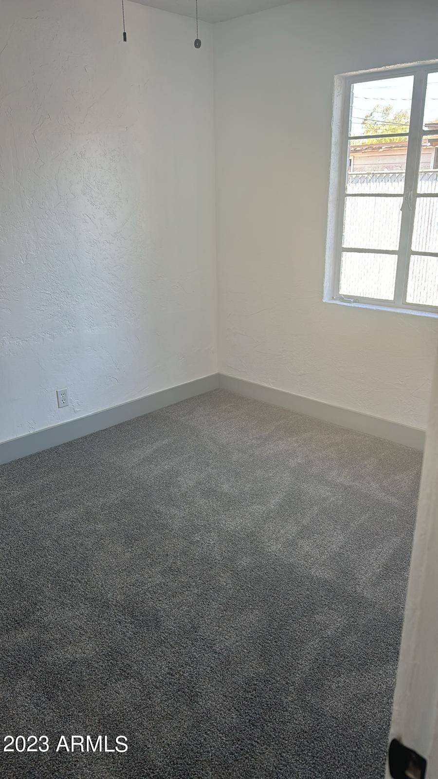 1402 West Whitton Avenue, Unit 3 Phoenix, AZ 85013 - Photo 9 of 15 PHOTO-2023-11-10-13-20-37