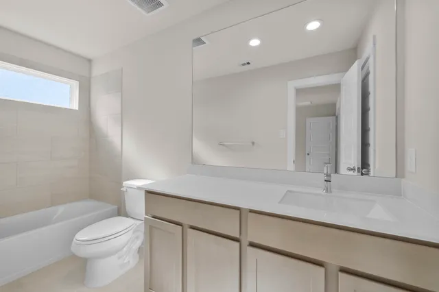 $427,125 | 2012 Sugarberry Gully Lane, Conroe, TX 77301