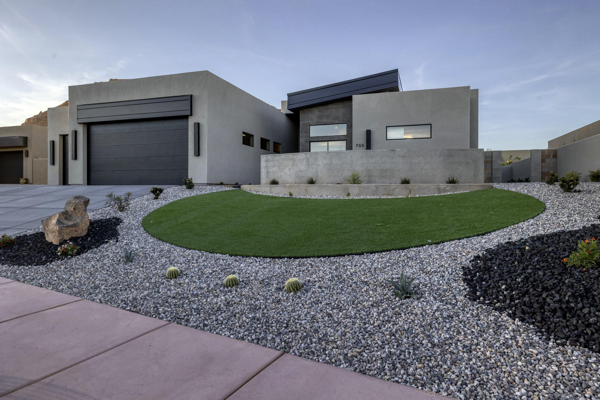765 Red Wash Circle Ivins, UT 84738 - Photo 2 of 88 1