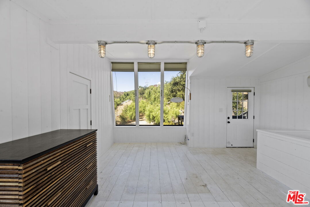 3065 South Foose Road Malibu, CA 90265 - Photo 28 of 39