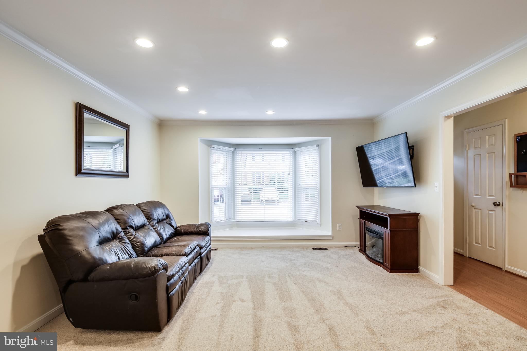 1018 Windrush Lane, Unit 26 Sandy Spring, MD 20860 - Photo 4 of 38 New carpets throughout