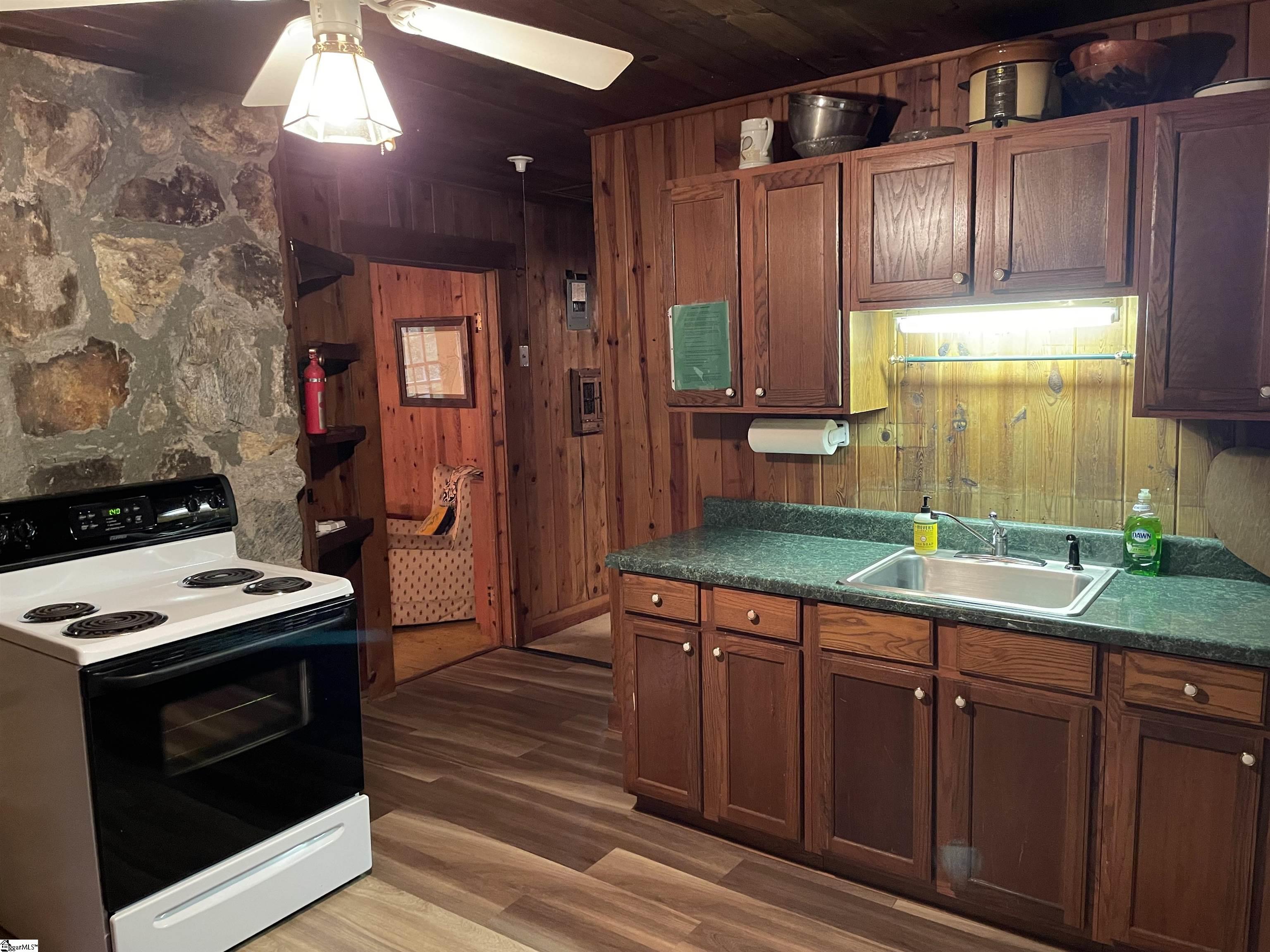 122 Lakemont Road Cleveland, SC 29635 - Photo 14 of 20