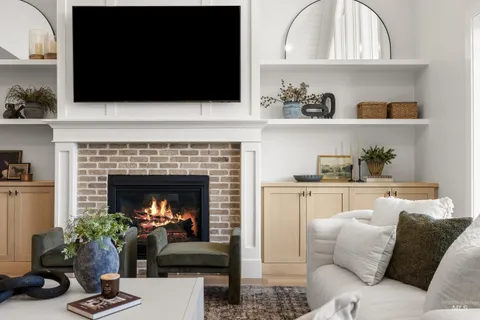 $1,950,000 | 976 North Morehouse Avenue, Eagle, ID 83616