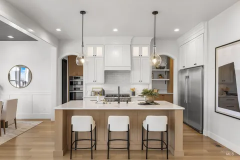 $1,899,000 | 976 North Morehouse Avenue, Eagle, ID 83616