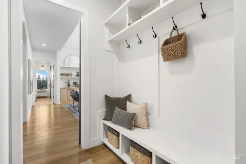 $1,950,000 | 976 North Morehouse Avenue, Eagle, ID 83616