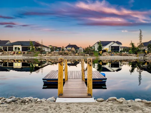 $1,950,000 | 976 North Morehouse Avenue, Eagle, ID 83616