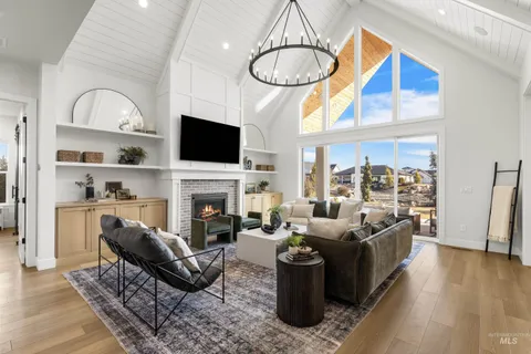 $1,899,000 | 976 North Morehouse Avenue, Eagle, ID 83616