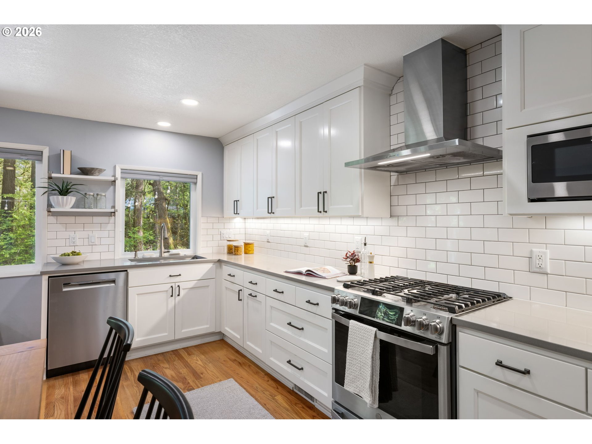 1899 Country Club Road Lake Oswego, OR 97034 - Photo 14 of 46