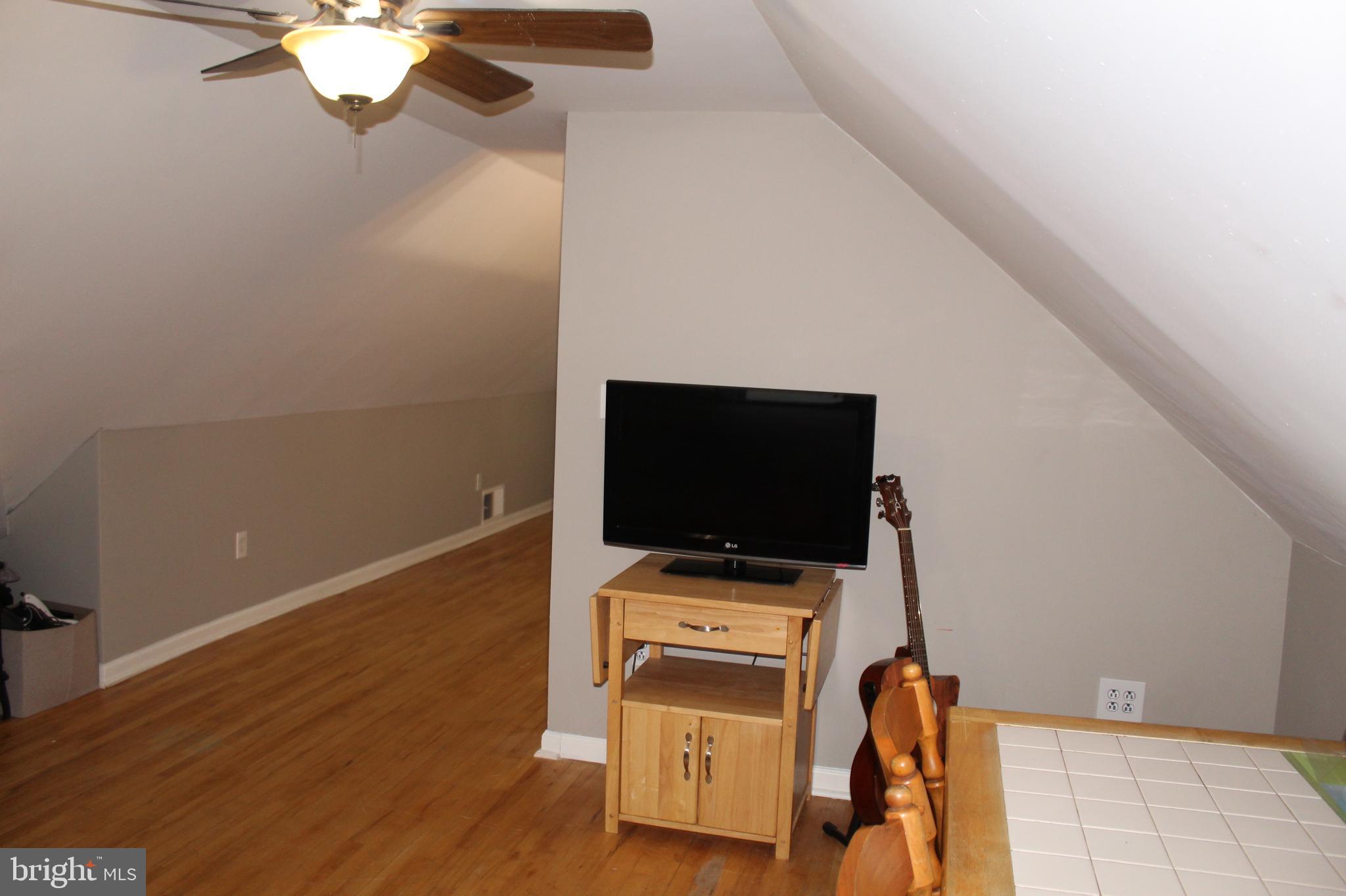 30 Belmar Road Hatboro, PA 19040 - Photo 31 of 38
