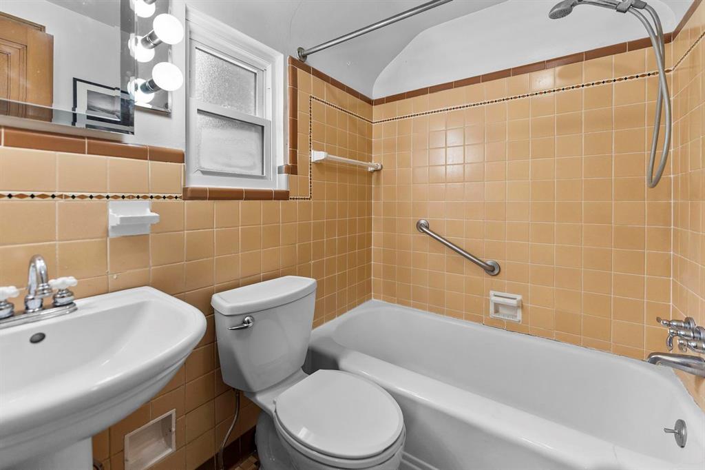 4123 Edge Road Pittsburgh, PA 15227 - Photo 27 of 28 Gallery Image 27