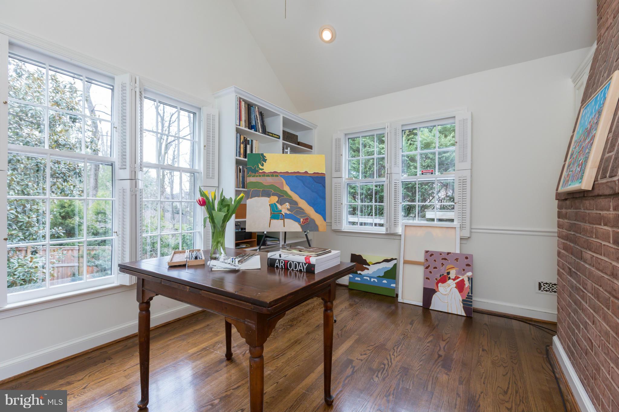 4854 Loughboro Road Northwest Washington, DC 20016 - Photo 16 of 27 Interior (General)