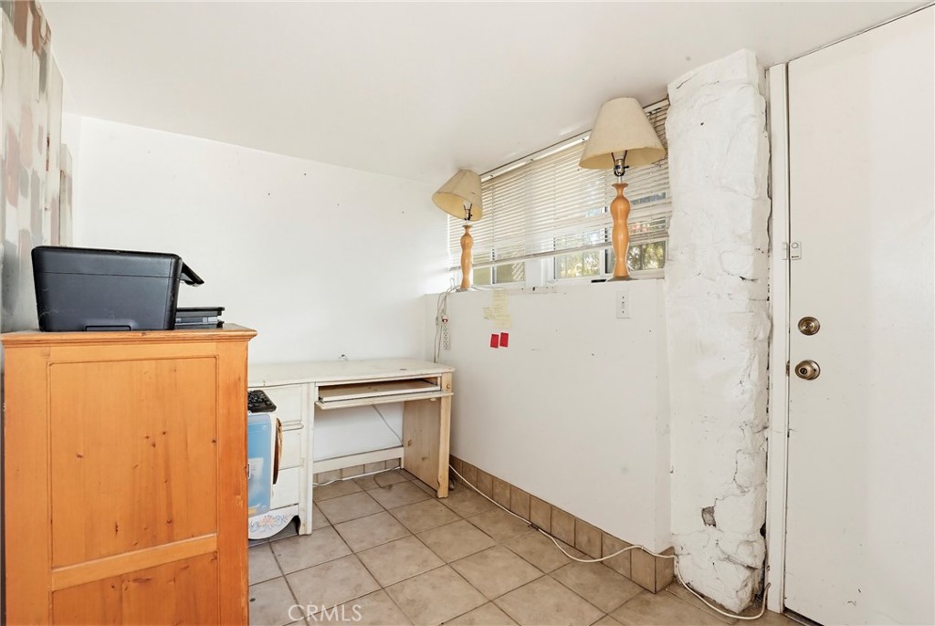 7264 Hillrose Street Tujunga, CA 91042 - Photo 20 of 27 a utility room with dryer and washer
