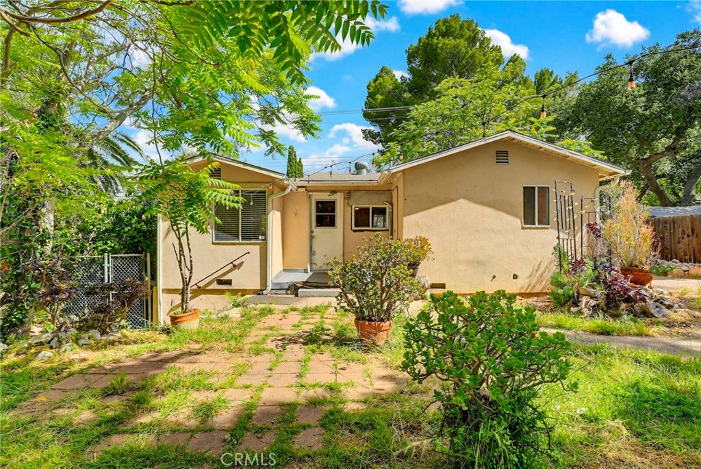 7264 Hillrose Street Tujunga, CA 91042 - Photo 24 of 27 a house view with a garden space