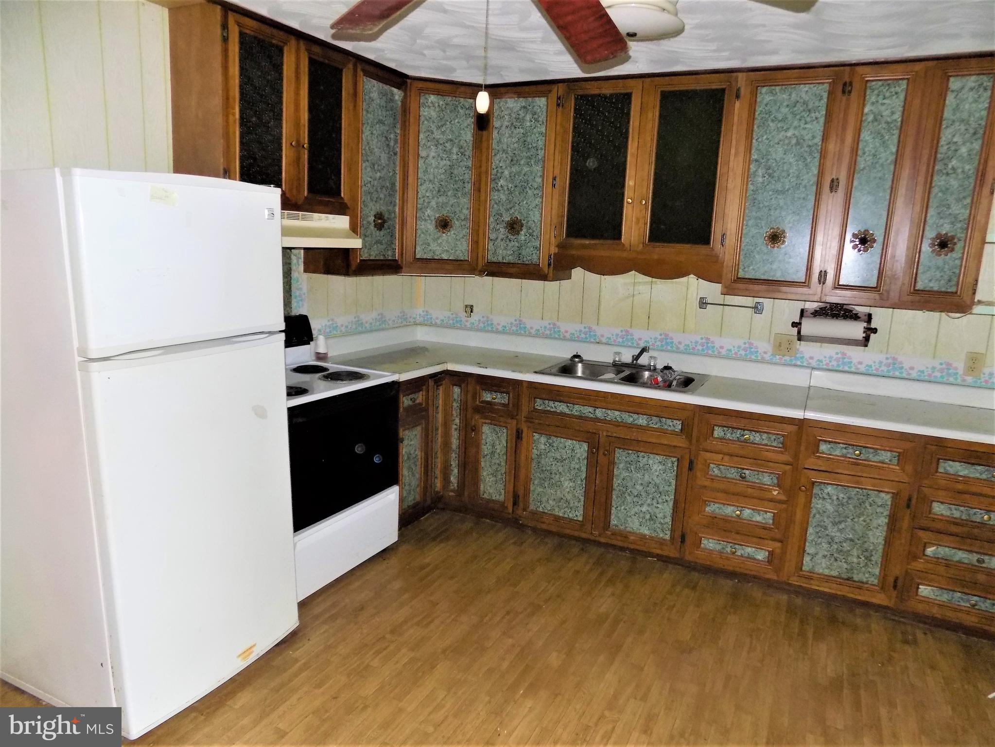 150 Peach Tree Drive Ranson, WV 25438 - Photo 4 of 17 Spacious Kitchen