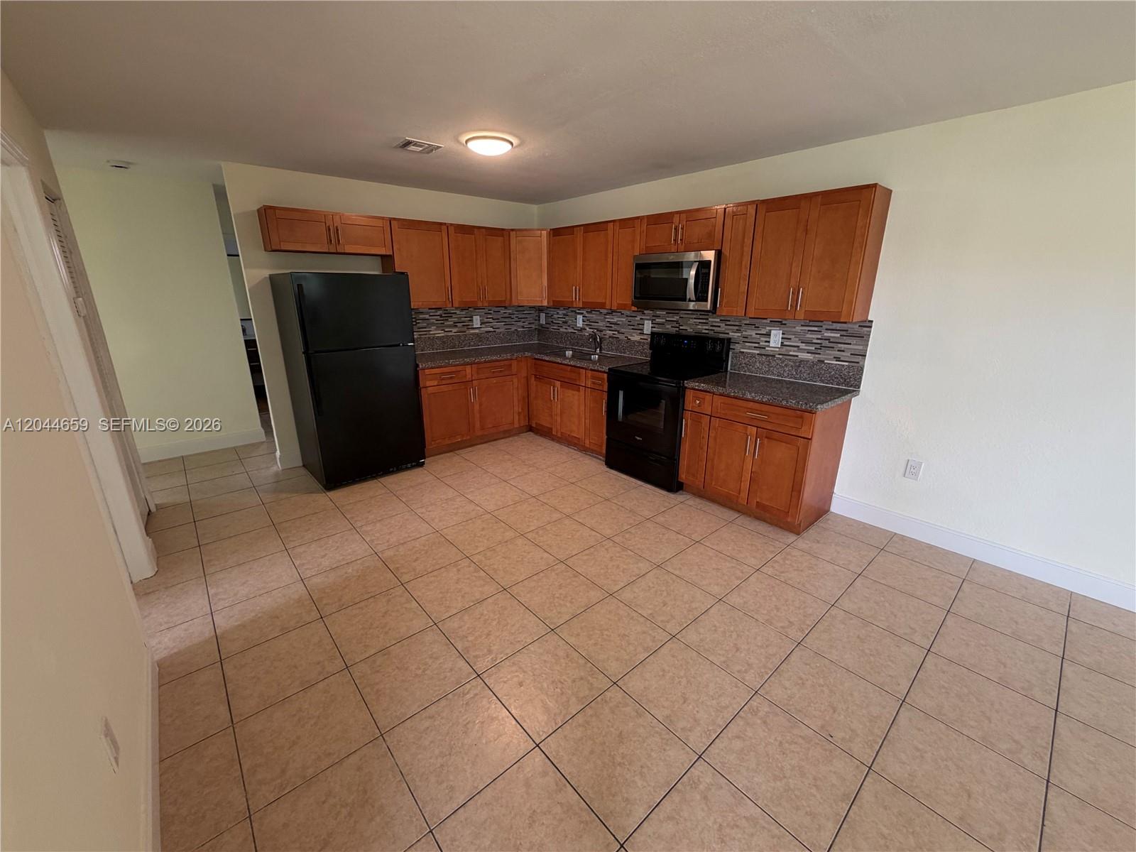 10530 Southwest 183rd Street, Unit 2 Miami, FL 33157 - Photo 4 of 19