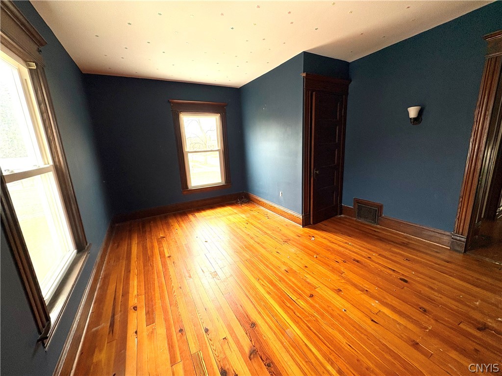 174 East Genesee Street Auburn, NY 13021 - Photo 25 of 37