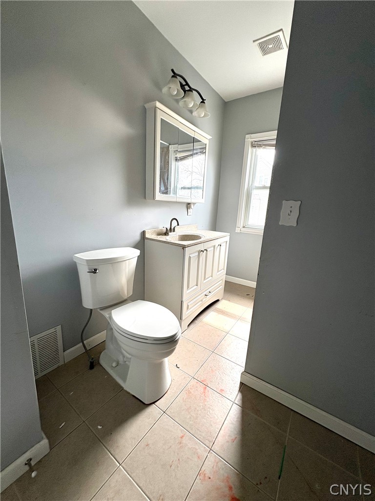 174 East Genesee Street Auburn, NY 13021 - Photo 32 of 37