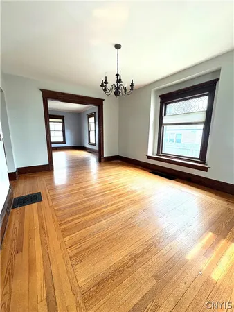 $249,900 | 174 East Genesee Street, Auburn, NY 13021