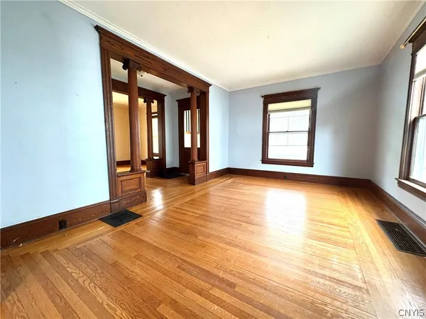 $249,900 | 174 East Genesee Street, Auburn, NY 13021