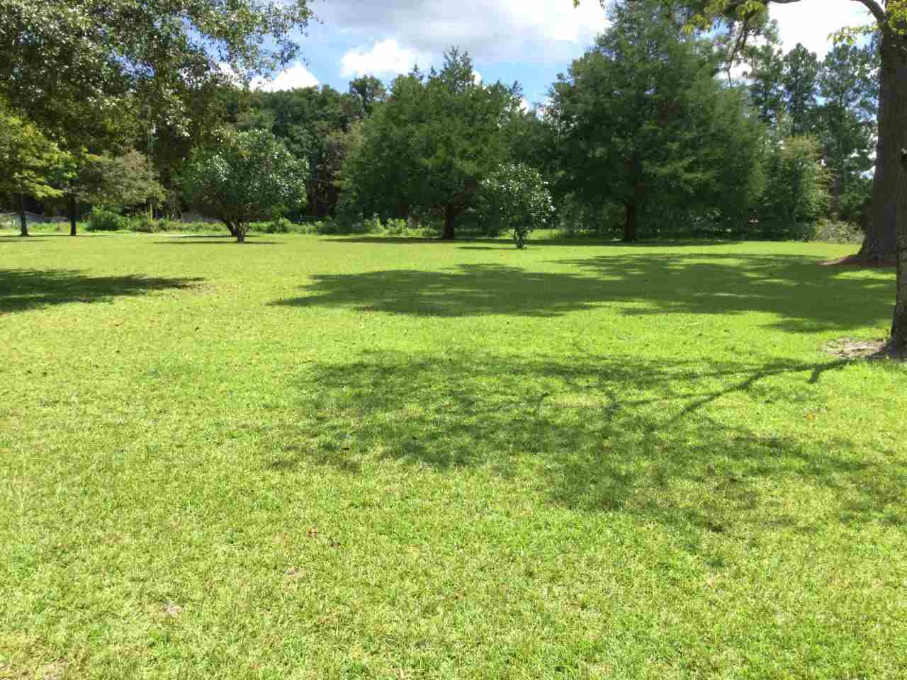 527 Robin Road Monticello, FL 32344 - Photo 2 of 25 Gallery Image 2