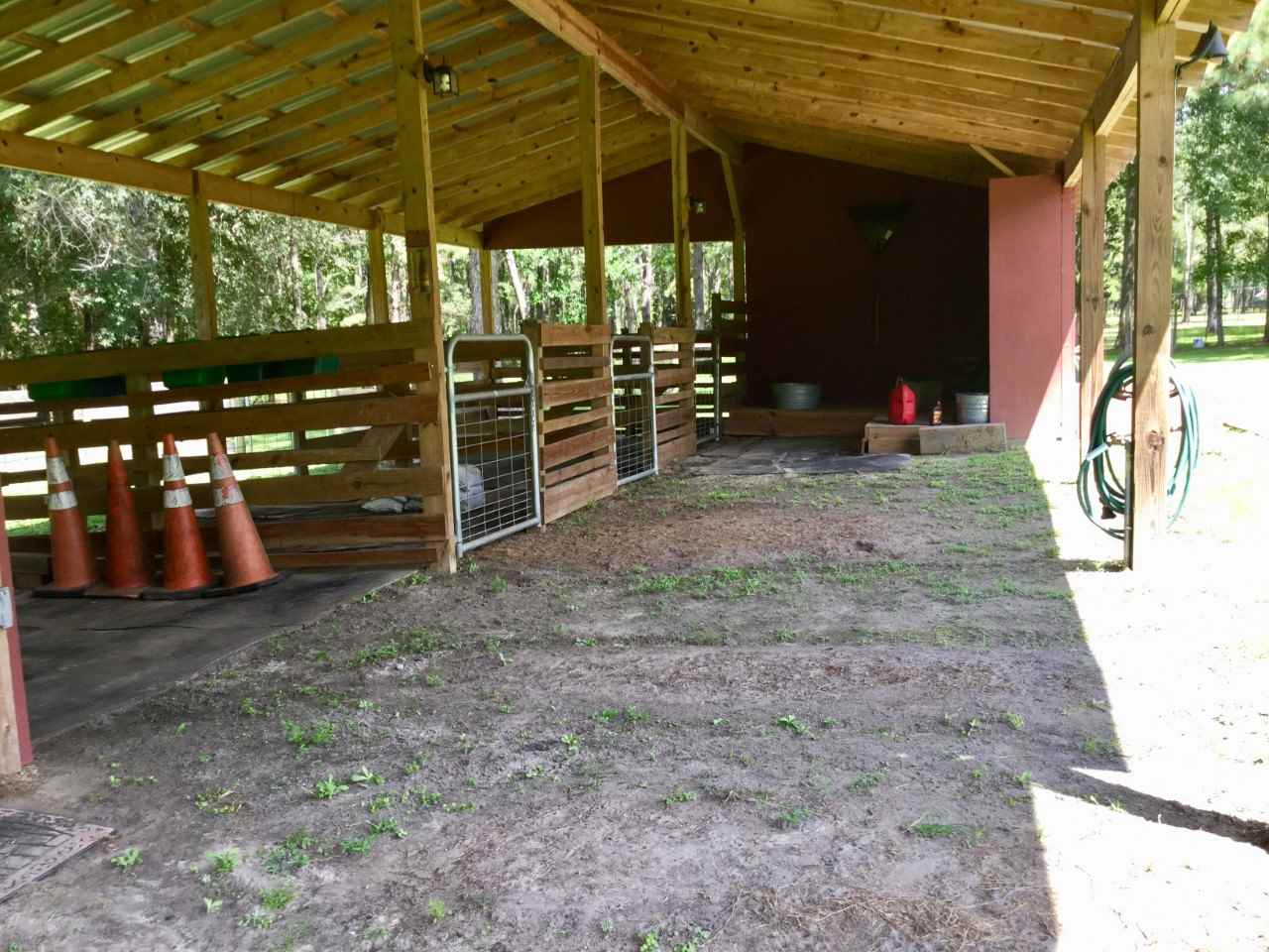 527 Robin Road Monticello, FL 32344 - Photo 7 of 25 Gallery Image 7