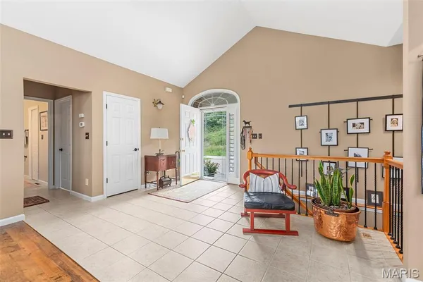 $289,000 | 145 Brickyard Drive, Golden Eagle, IL 62036