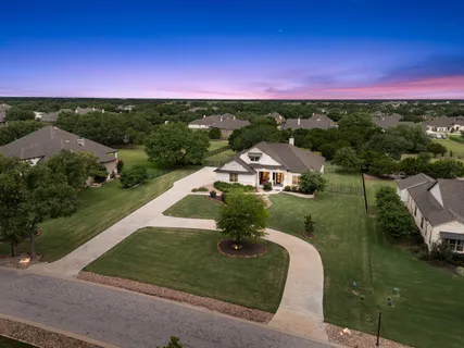 $949,900 | 408 Bold Sundown, Liberty Hill, TX 78642