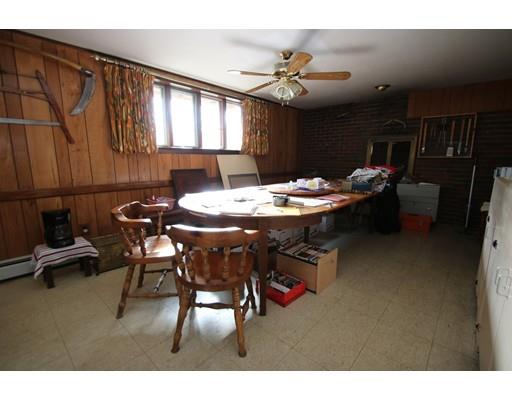 8 Douglas Road Saugus, MA 01906 - Photo 16 of 24 Gallery Image 16