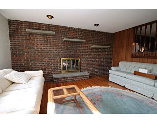 8 Douglas Road Saugus, MA 01906 - Photo 5 of 24 Gallery Image 5