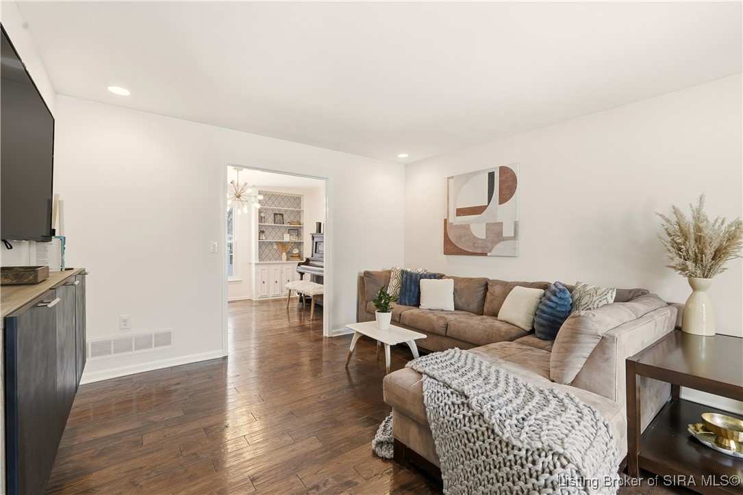 3001 Shoreline Turn Georgetown, IN 47122 - Photo 25 of 45