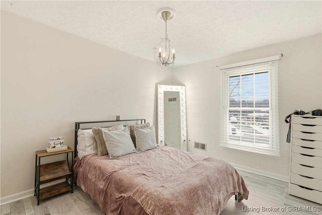 3001 Shoreline Turn Georgetown, IN 47122 - Photo 36 of 45