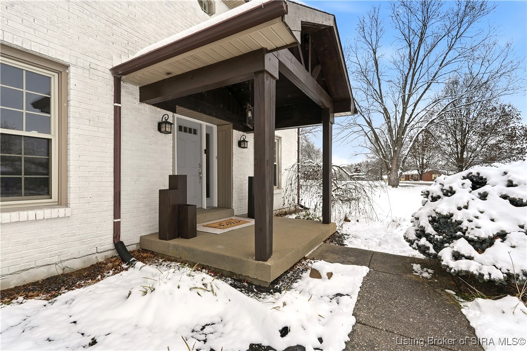 3001 Shoreline Turn Georgetown, IN 47122 - Photo 4 of 45