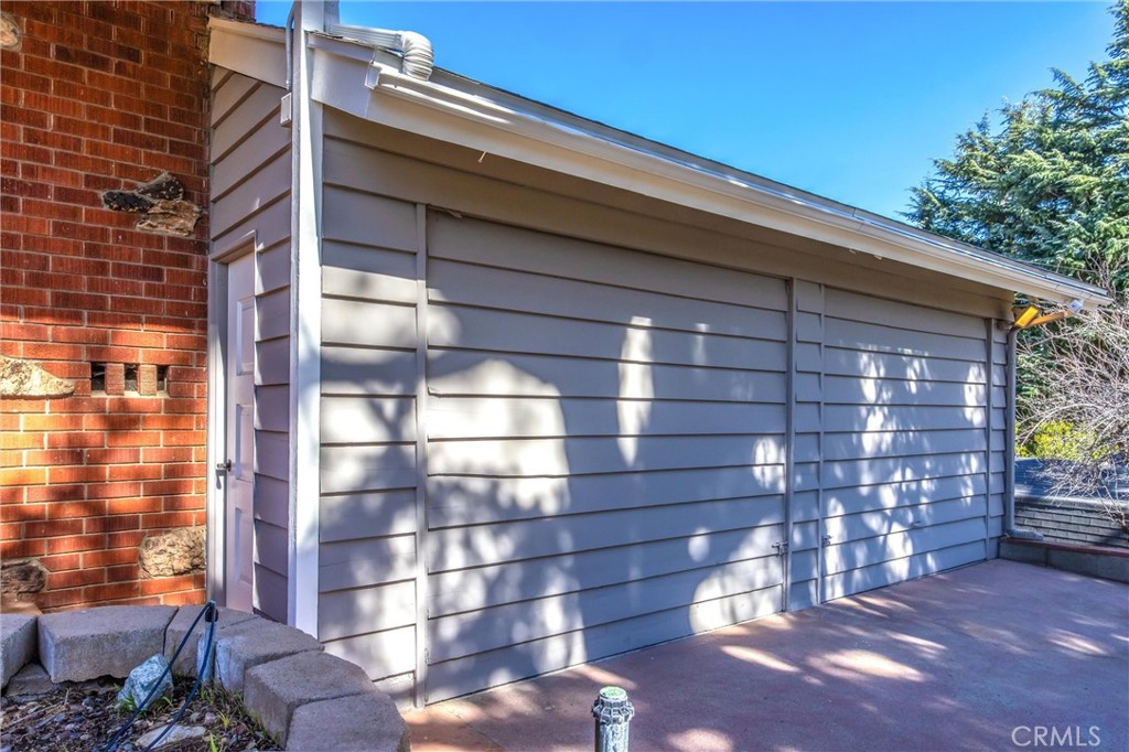 8705 Apple Tree Lane Cherry Valley, CA 92223 - Photo 39 of 72 Two car garage doors intact.