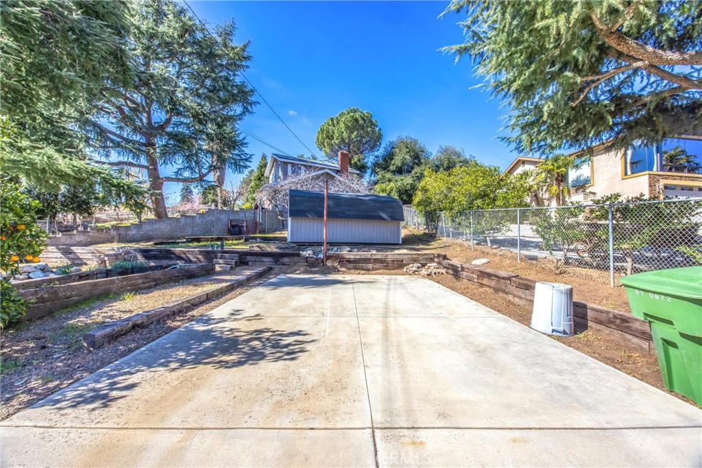 8705 Apple Tree Lane Cherry Valley, CA 92223 - Photo 64 of 72 RV Parking-street level