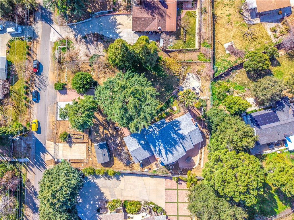 8705 Apple Tree Lane Cherry Valley, CA 92223 - Photo 71 of 72 Chain link fence around the property with rolling gates to enter.